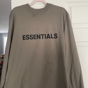 Essentials FOG long sleeve t-shirt in color cement